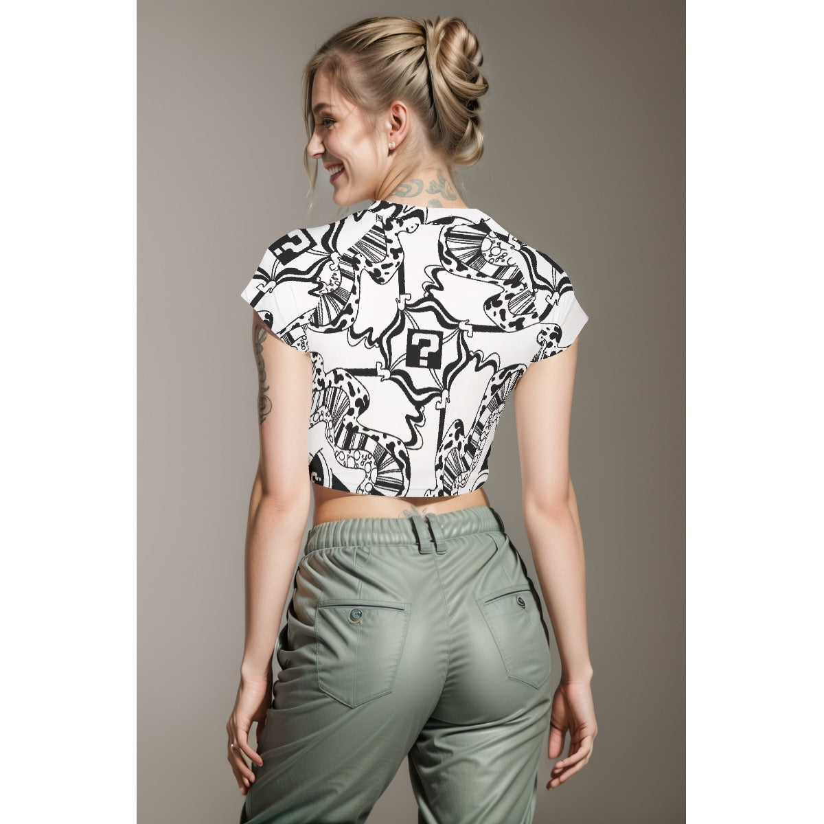 White TipDrip Cropped T-shirt