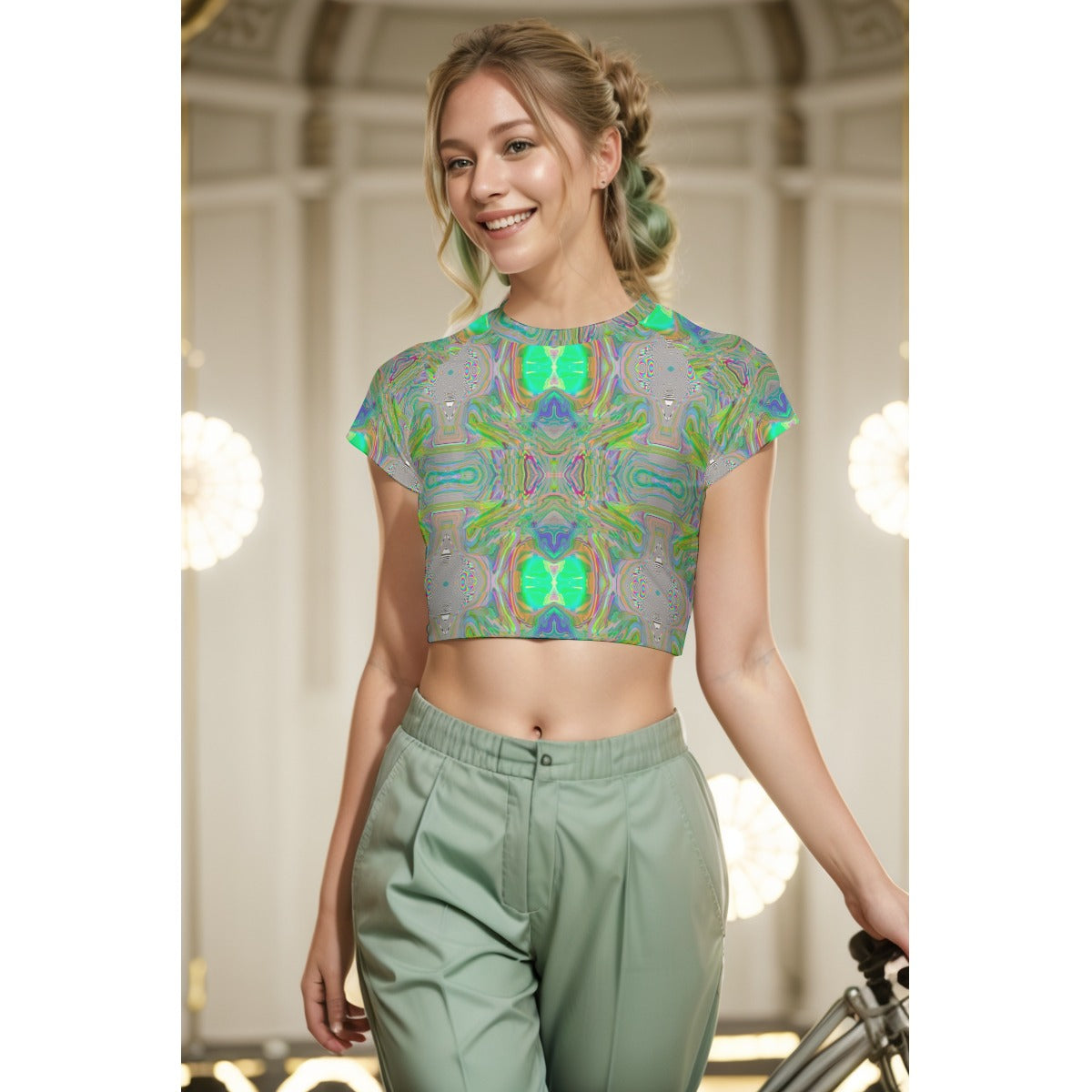 Butterfly Lucy.v1 Crop T-shirt