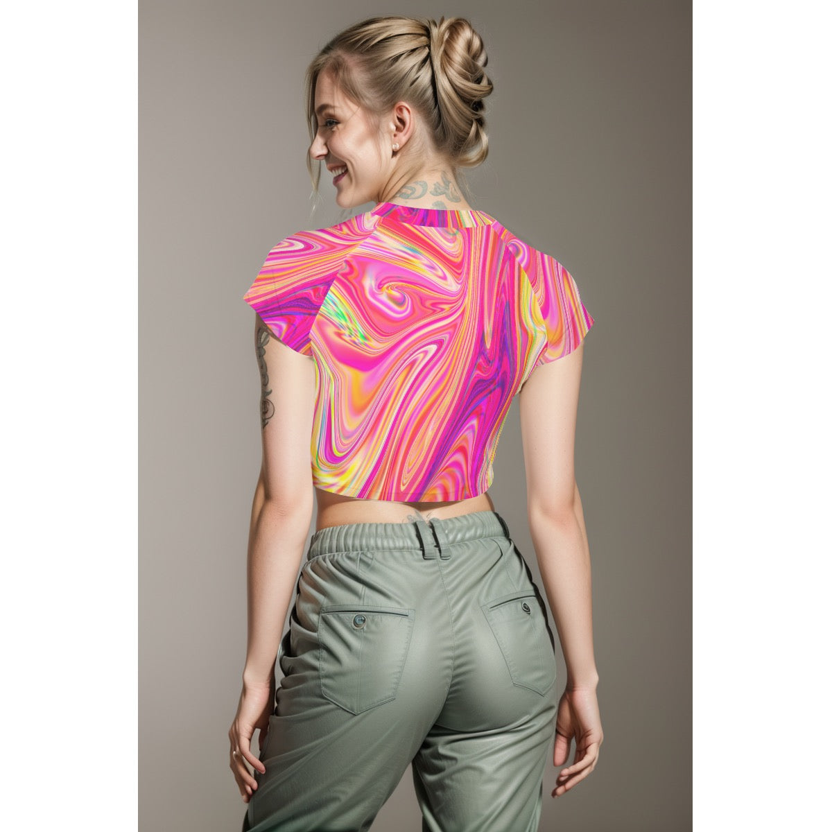 Magnolia Cropped T-shirt
