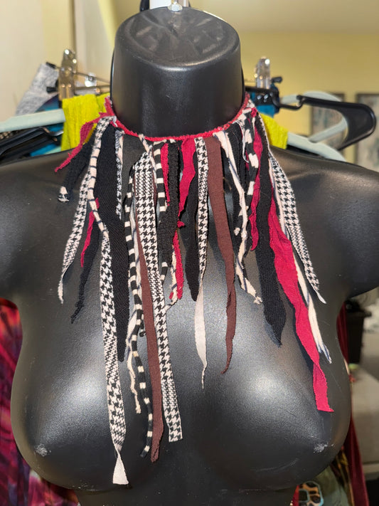 1/1 clown collar